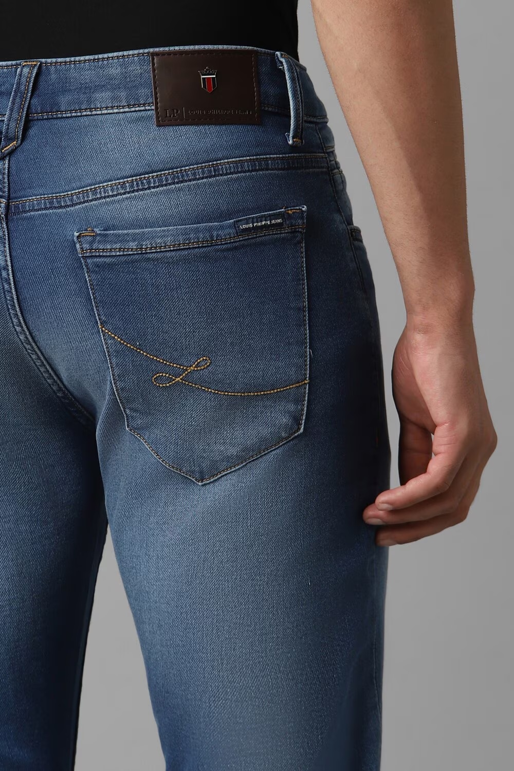 43462-men-navy-mid-slim-fit-jeans-navy-1.jpg