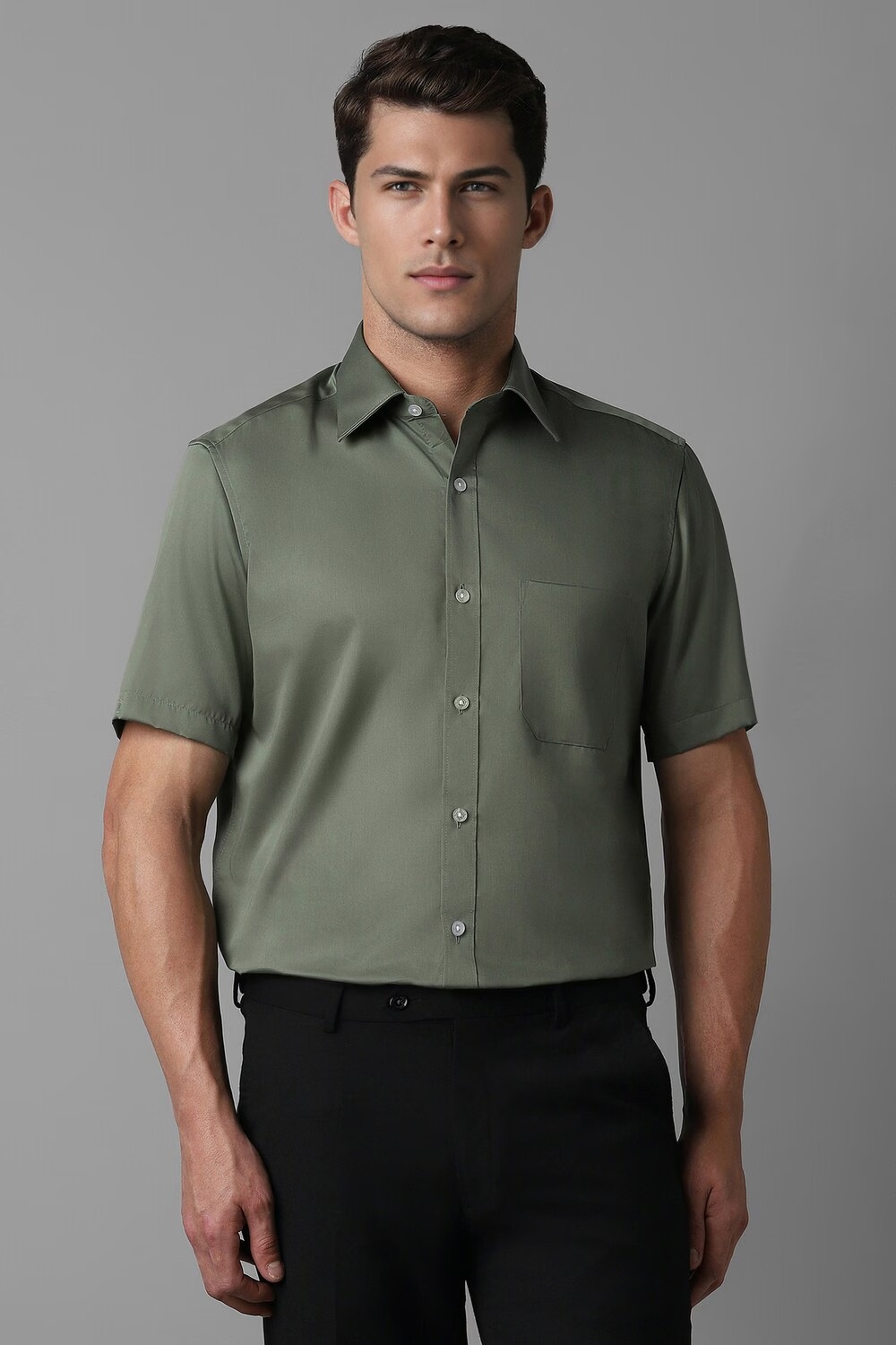 Men Green Classic Fit Solid Half Sleeves Formal Shirt-Green