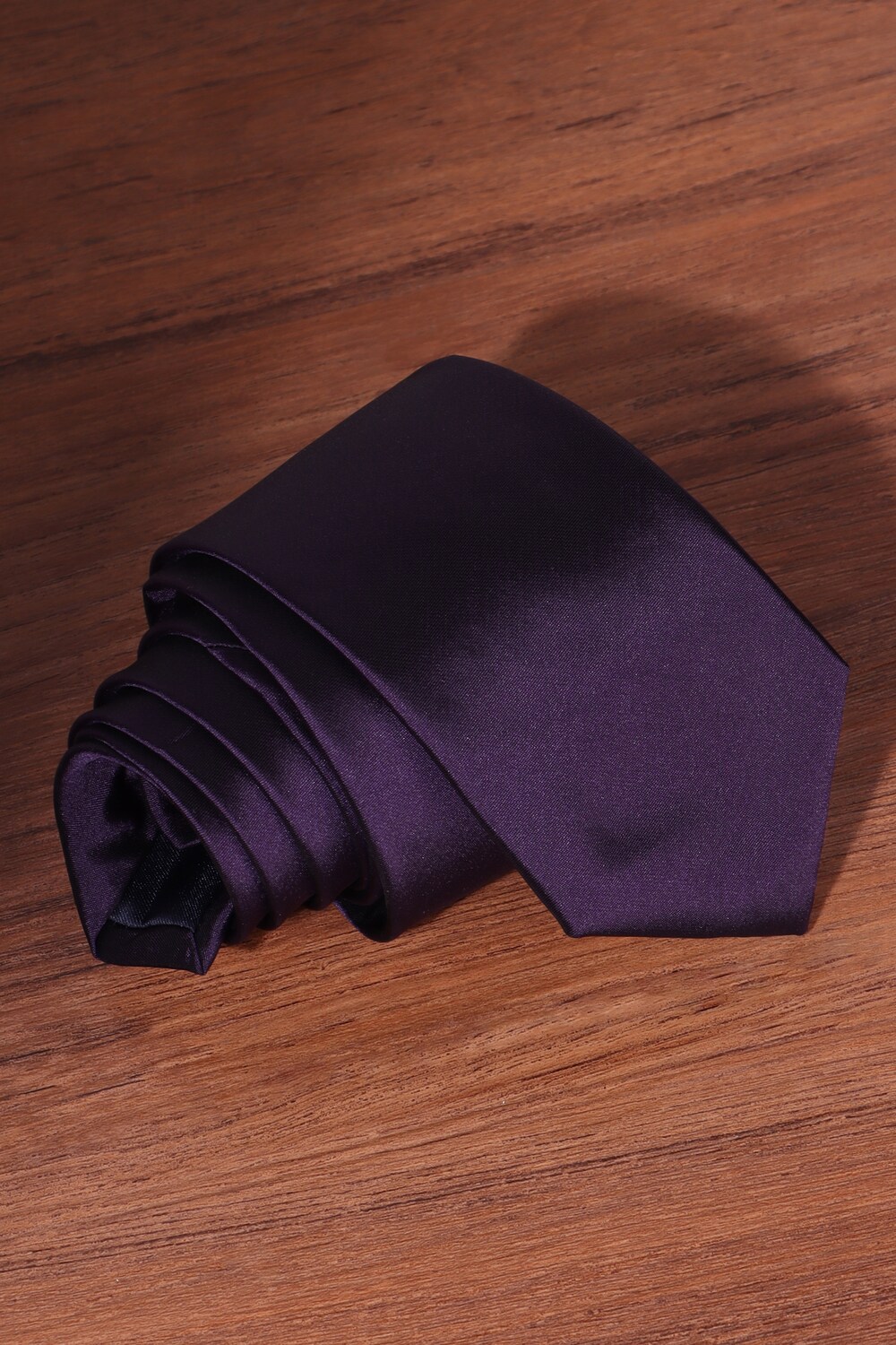 Men Purple Solid Tie-Purple