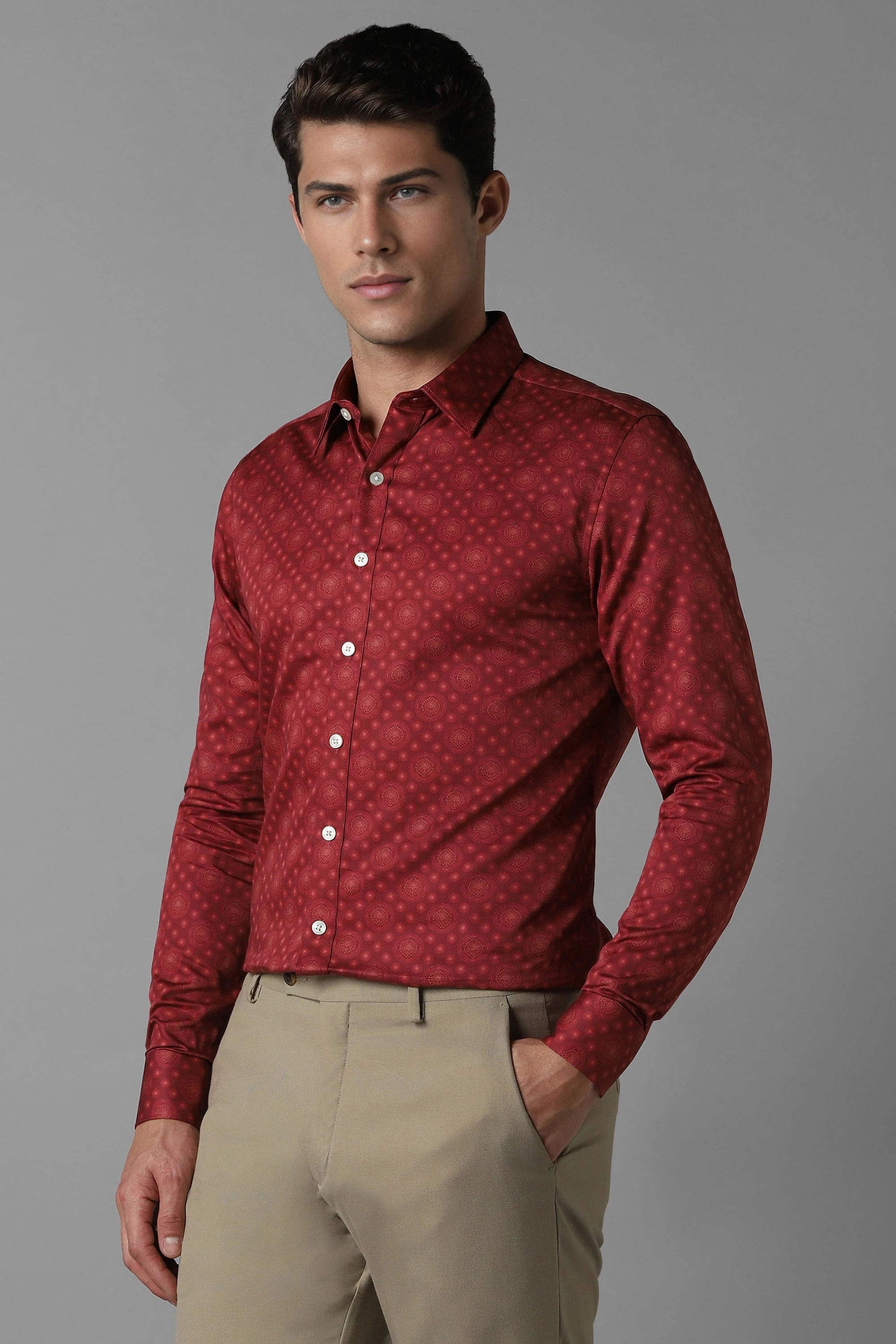 43835-men-maroon-slim-fit-print-full-sleeves-formal-shirt-maroon-1.webp