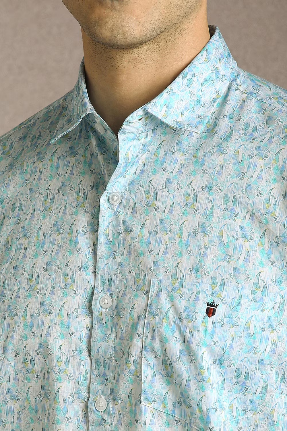 4408-men-light-blue-print-half-sleeves-casual-shirt-light-blue-1.jpg