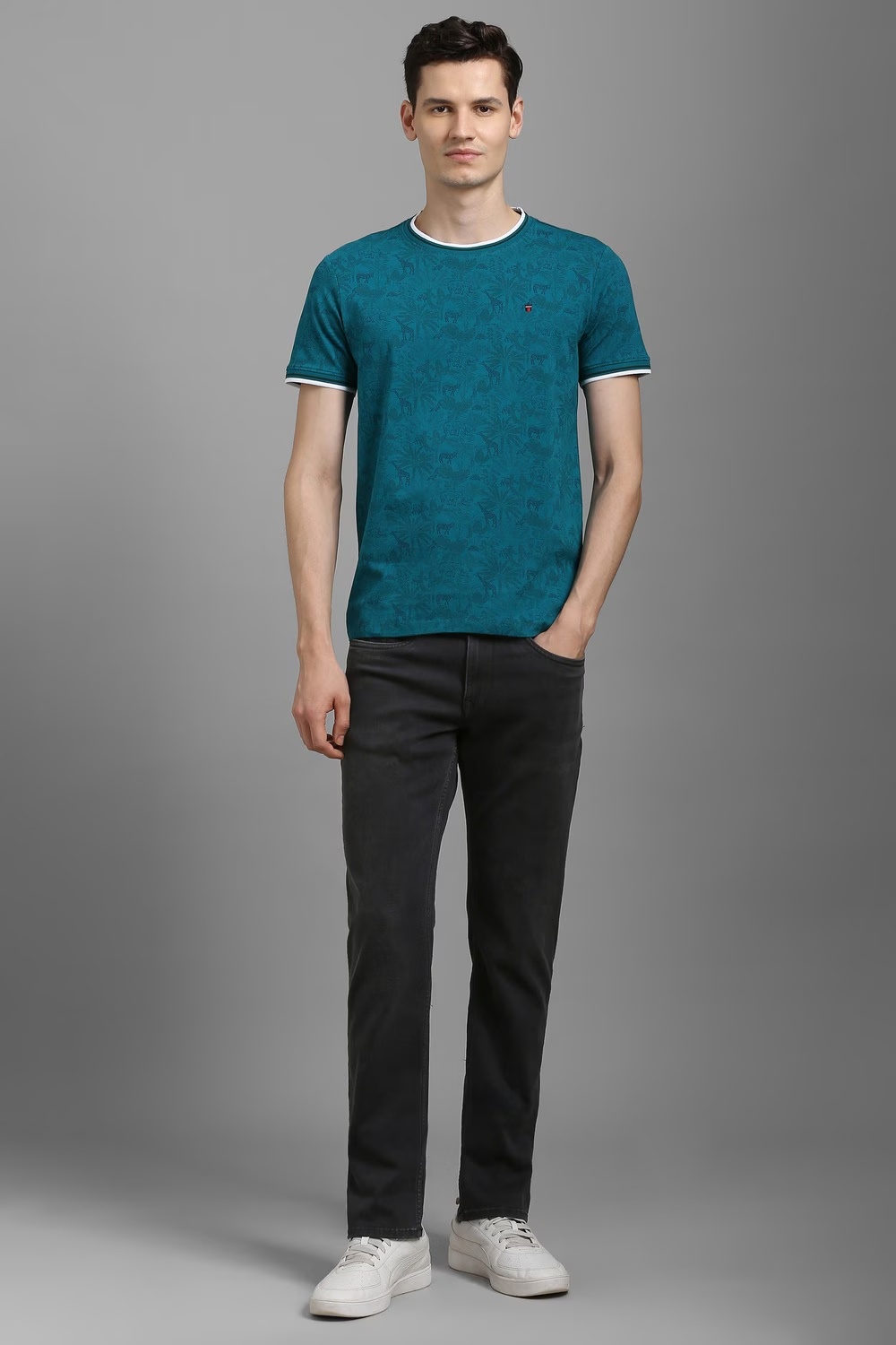 44162-men-black-light-slim-fit-jeans-black-1.jpg
