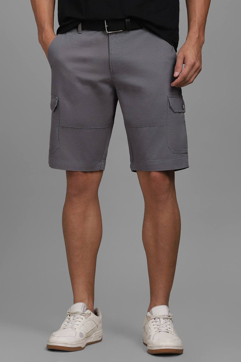 Men Grey Solid Slim Fit Shorts-Grey