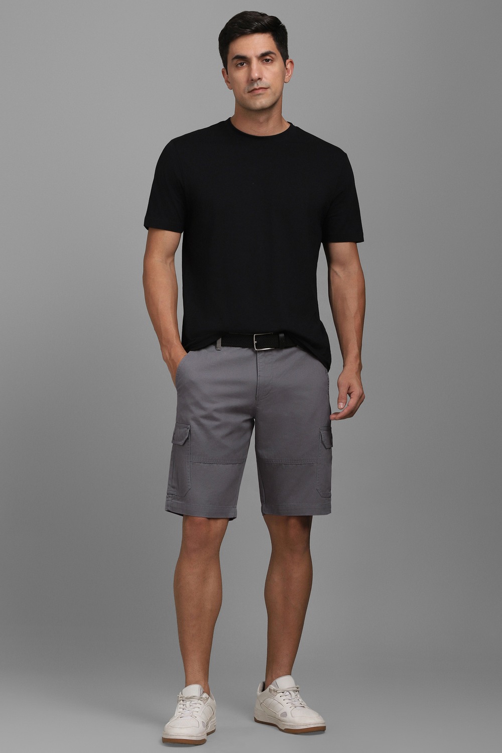 44169-men-grey-solid-slim-fit-shorts-grey-1.jpg