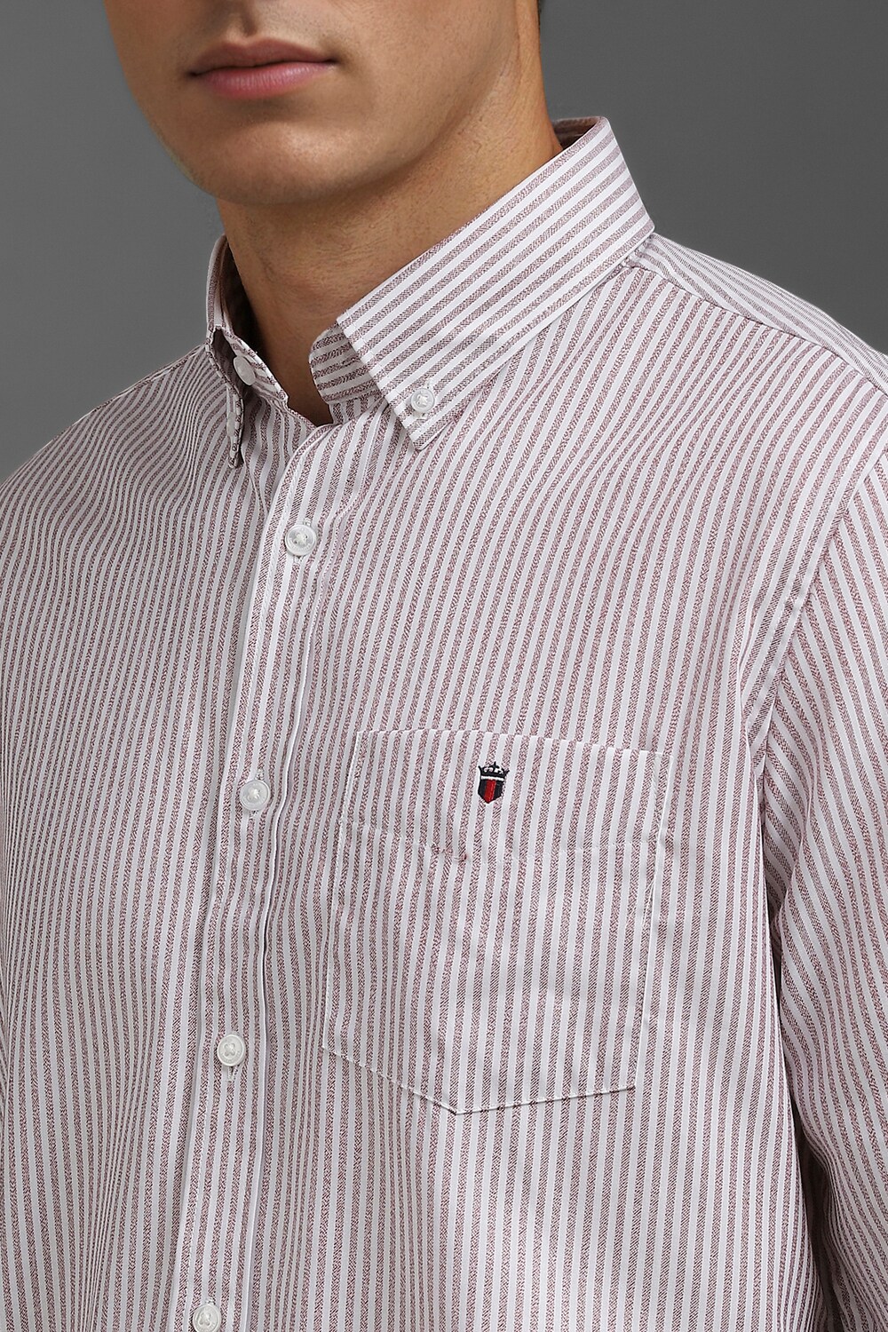 44354-men-white-slim-fit-stripe-full-sleeves-casual-shirt-white-1.jpg