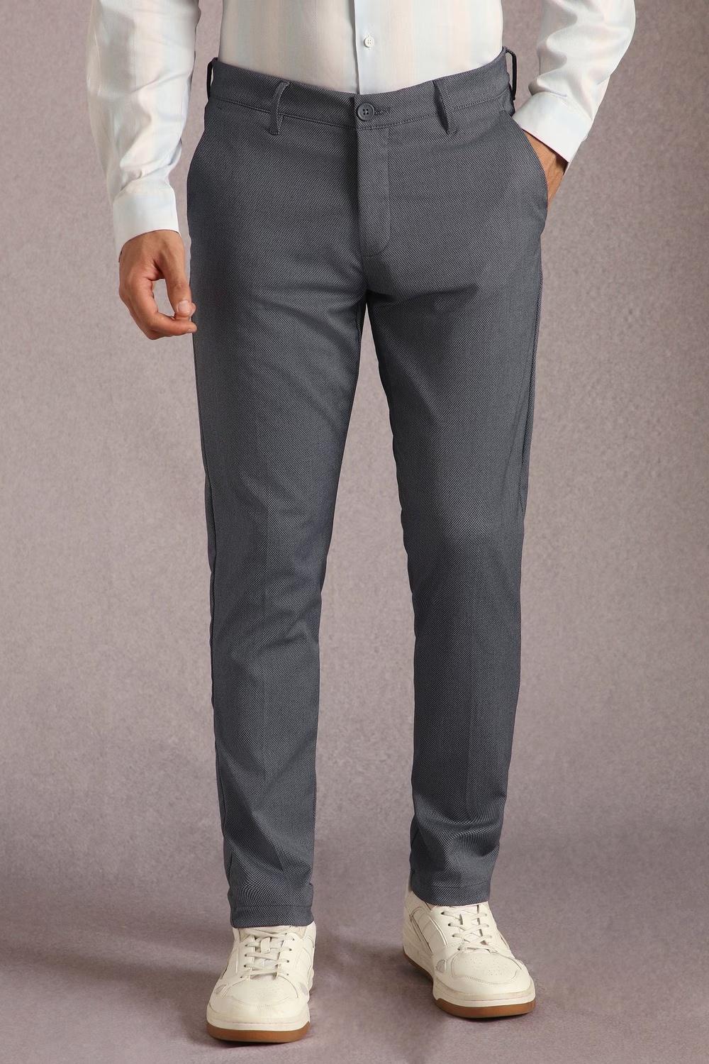 Men Grey Textured Flat Front Casual Trousers-Grey