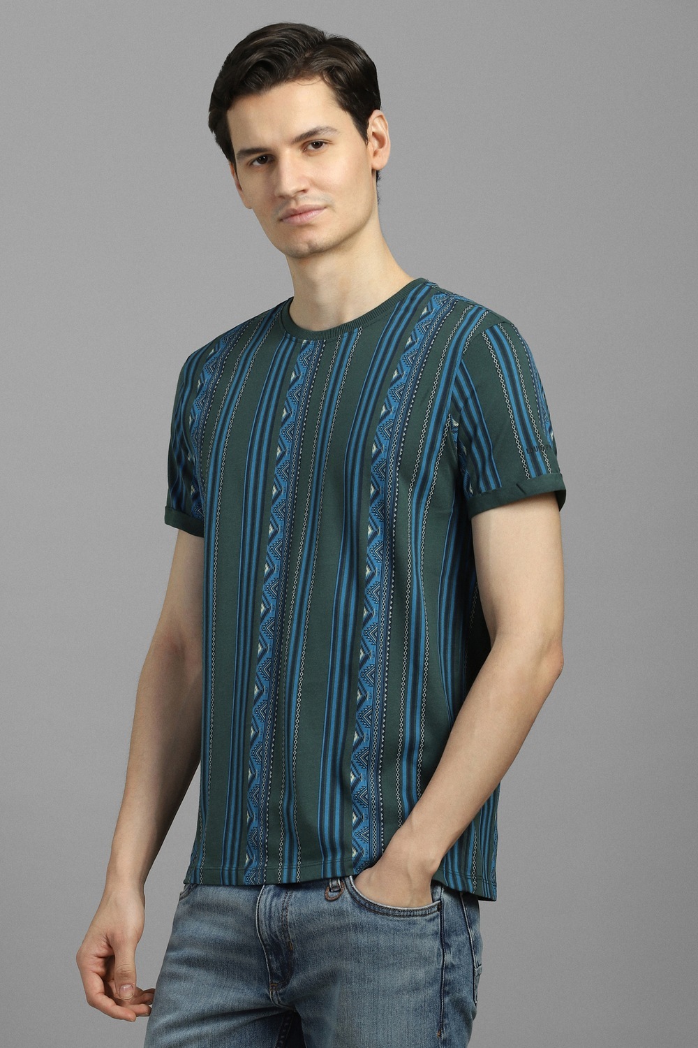 44774-men-green-stripe-crew-neck-t-shirt-green-1.jpg