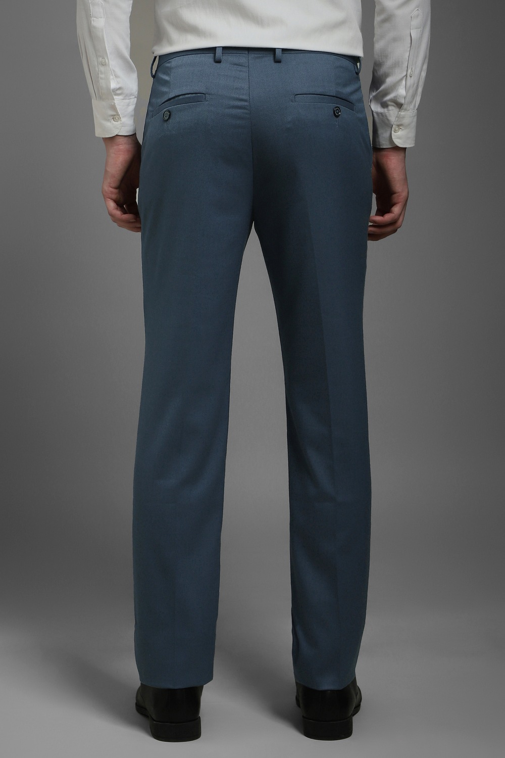 45100-men-blue-slim-fit-solid-flat-front-formal-trousers-blue-1.jpg
