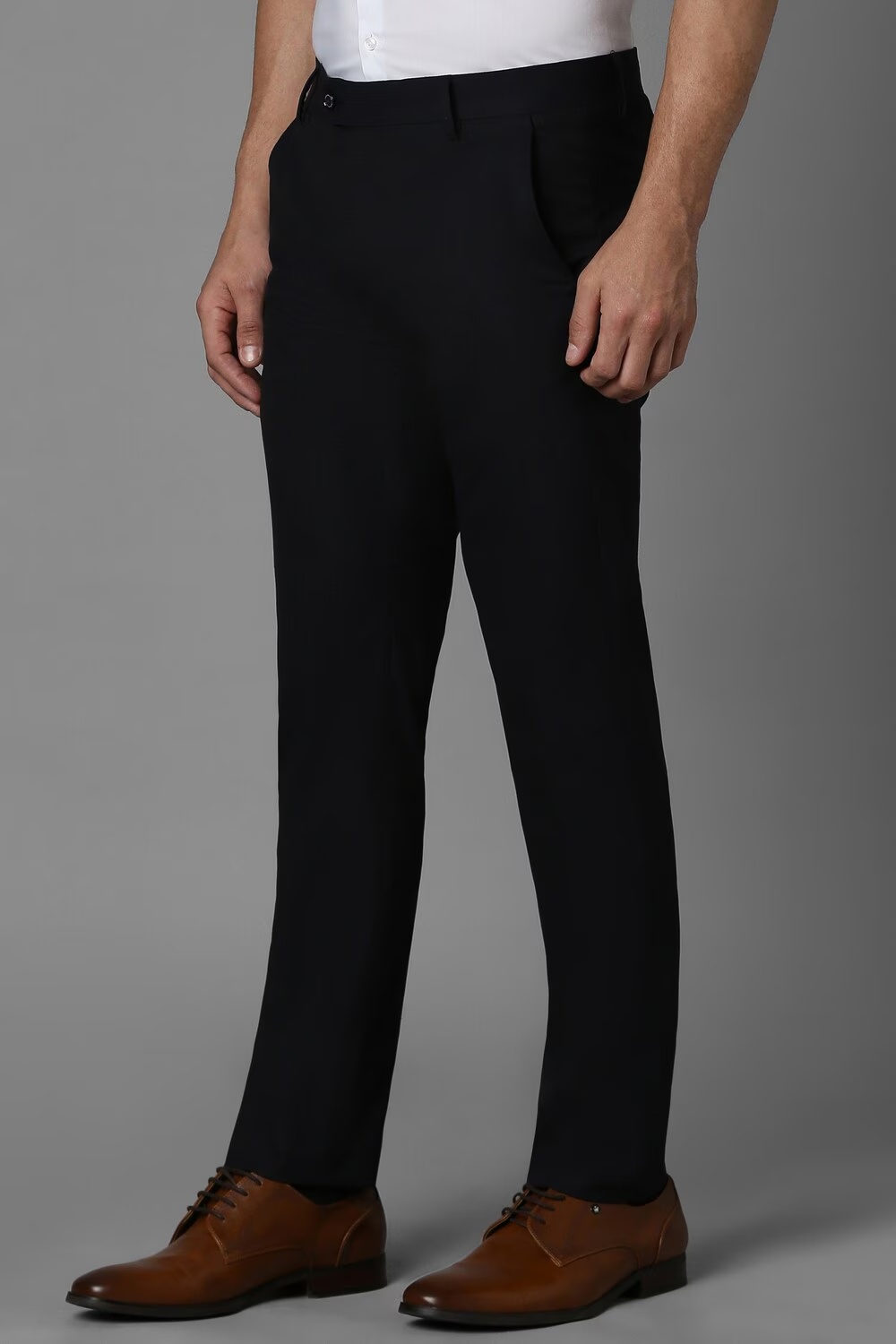 45340-men-black-super-slim-fit-textured-flat-front-formal-trousers-black-1.jpg