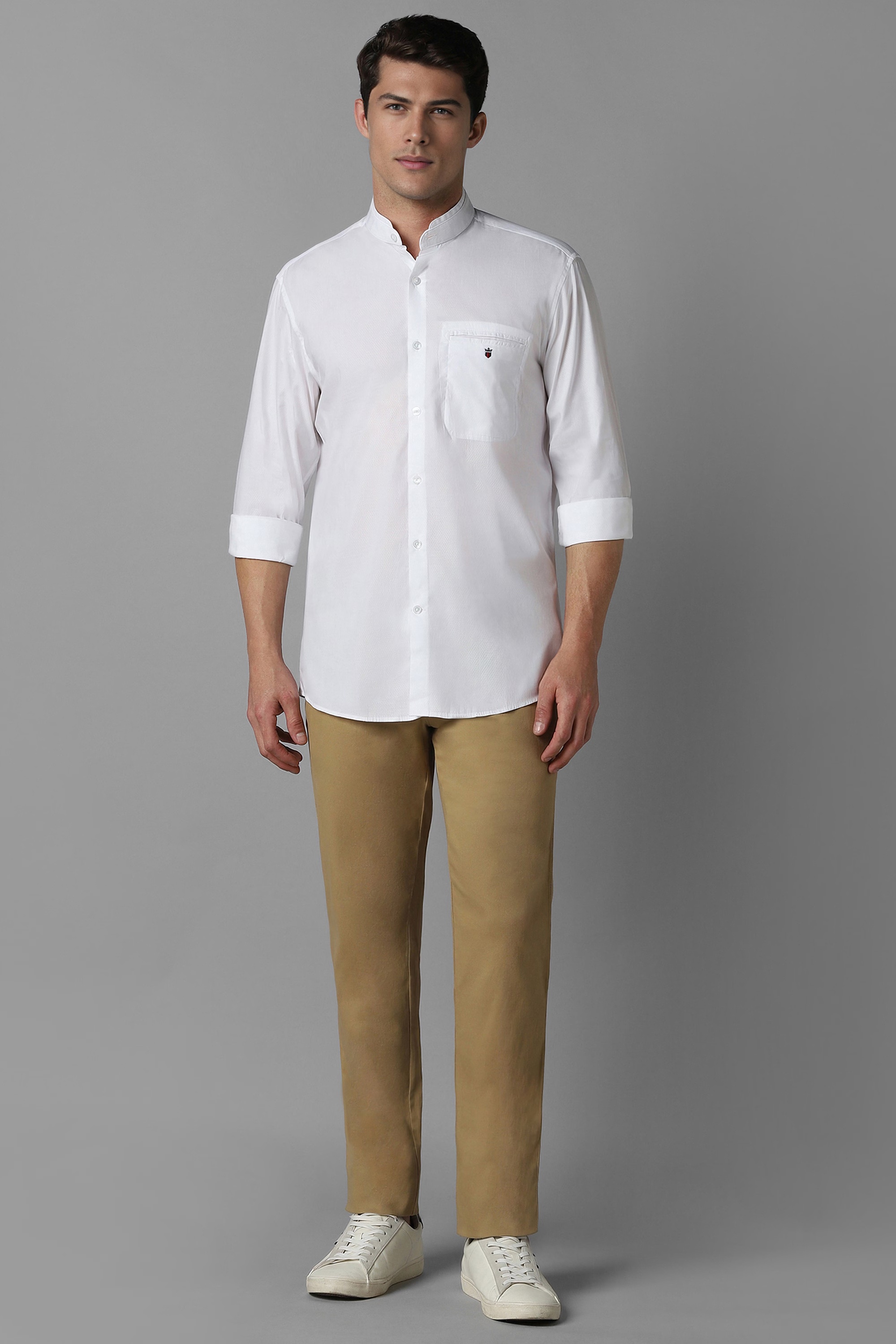 4536-men-white-slim-fit-solid-full-sleeves-casual-shirt-white-1.jpg