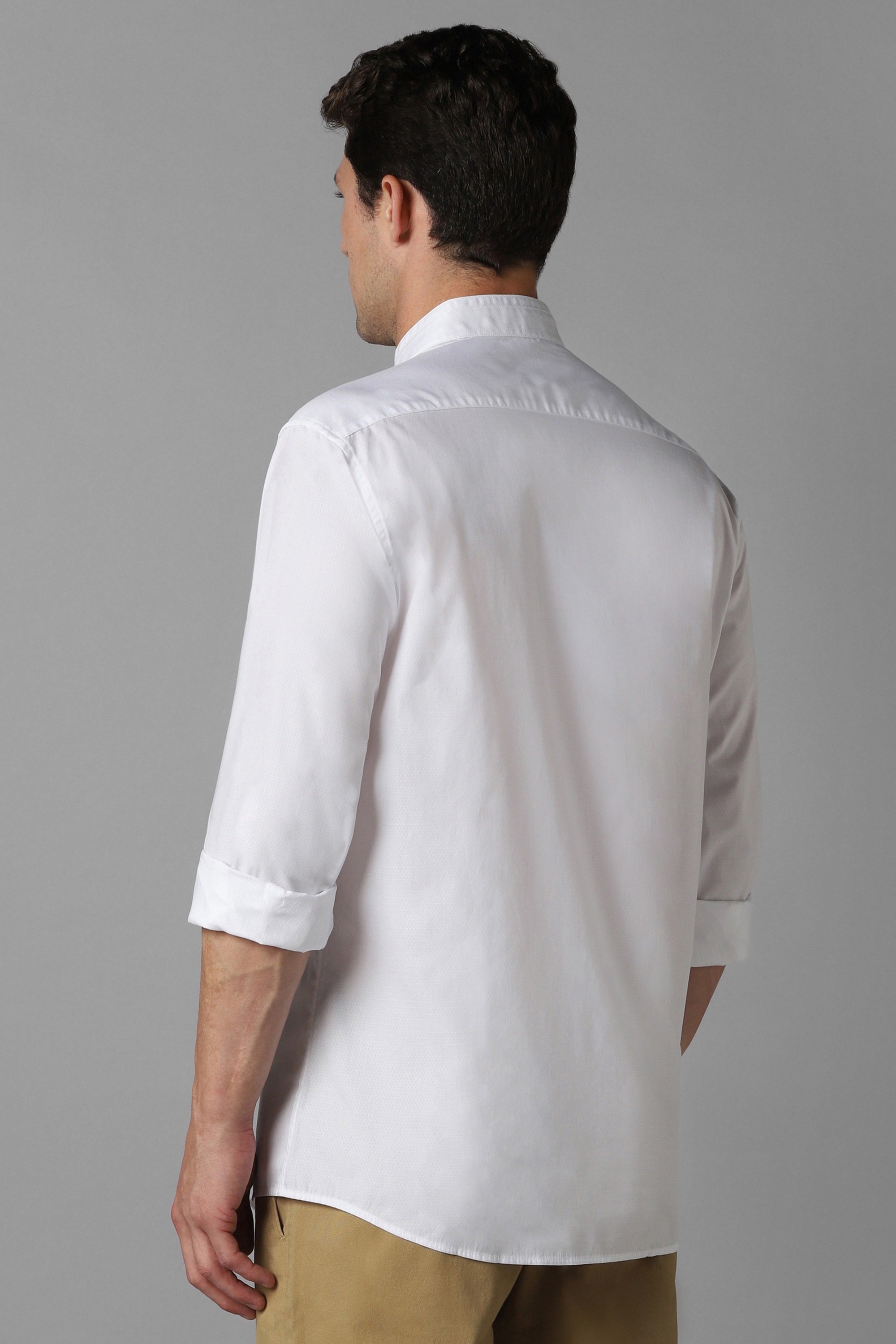4536-men-white-slim-fit-solid-full-sleeves-casual-shirt-white-1.jpg