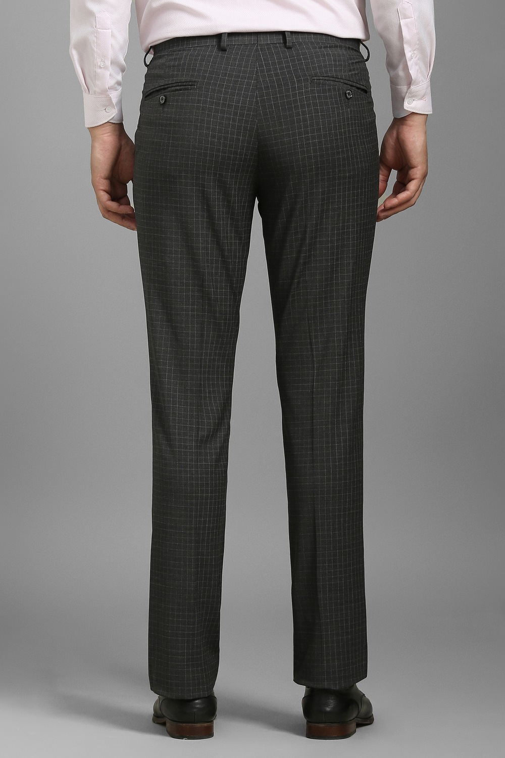 46907-men-grey-check-pleated-formal-trousers-grey-1.jpg