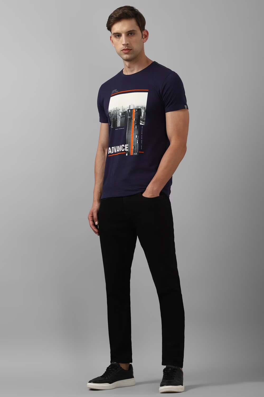 46938-men-black-dark-slim-tapered-fit-jeans-black-1.jpg