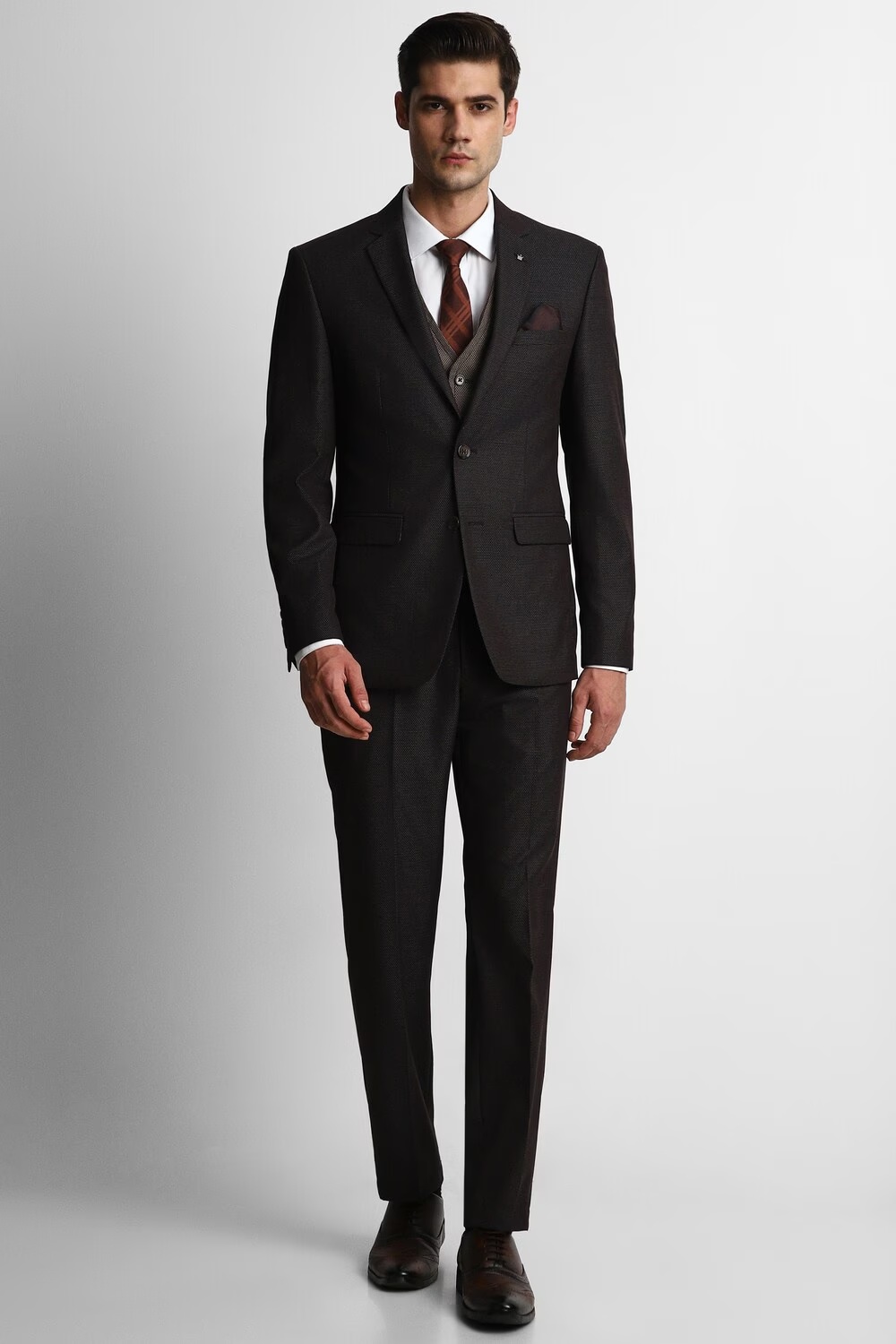 Men Black Slim Fit Textured Party Three Piece Suit-Black