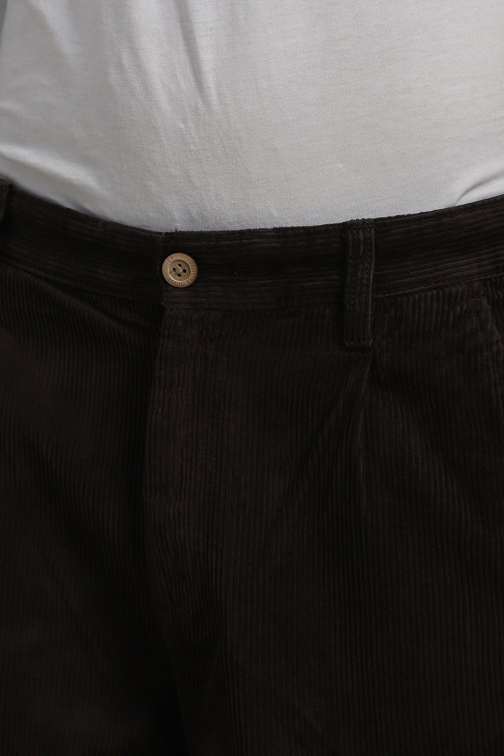 47400-men-brown-regular-fit-textured-pleated-casual-corduroy-trousers-brown-1.jpg