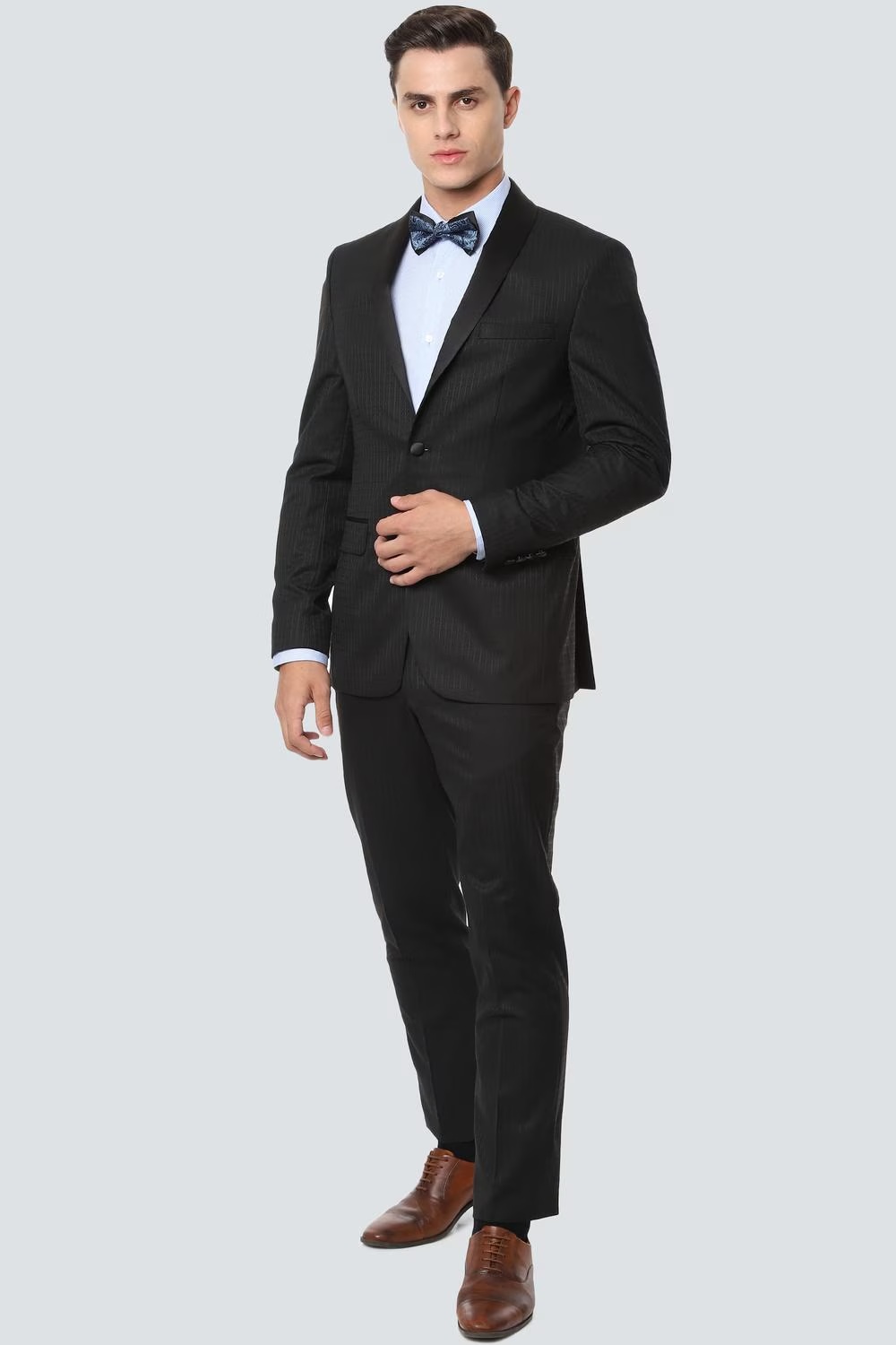 Men Black Slim Fit Textured Party Two Piece Suit-Black