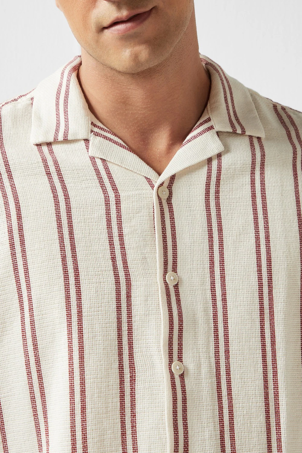 47629-men-cream-slim-fit-stripe-half-sleeves-casual-shirt-cream-1.webp