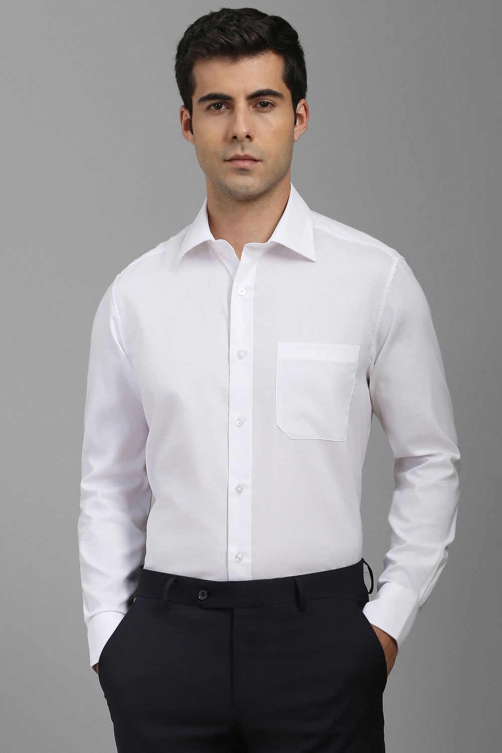Men White Classic Fit Solid Full Sleeves Formal Shirt-White