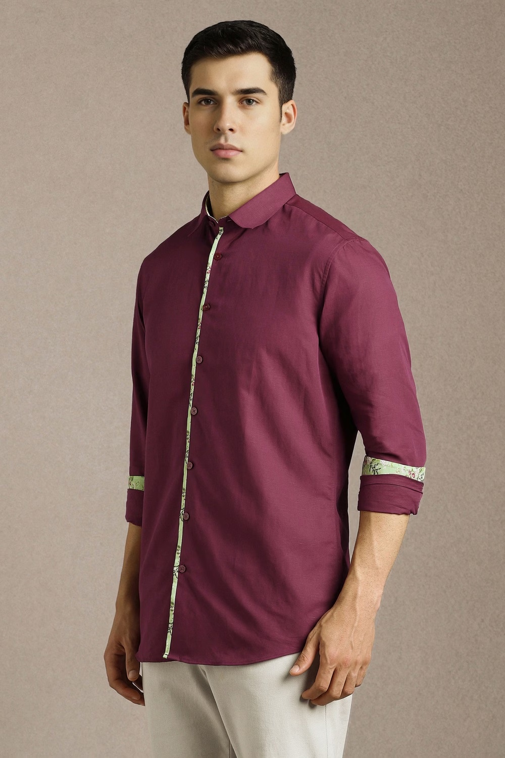 47829-men-maroon-solid-full-sleeves-casual-shirt-maroon-1.jpg