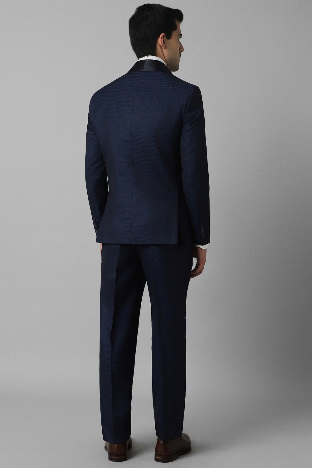 47836-men-navy-slim-fit-check-party-three-piece-suit-navy-1.jpg