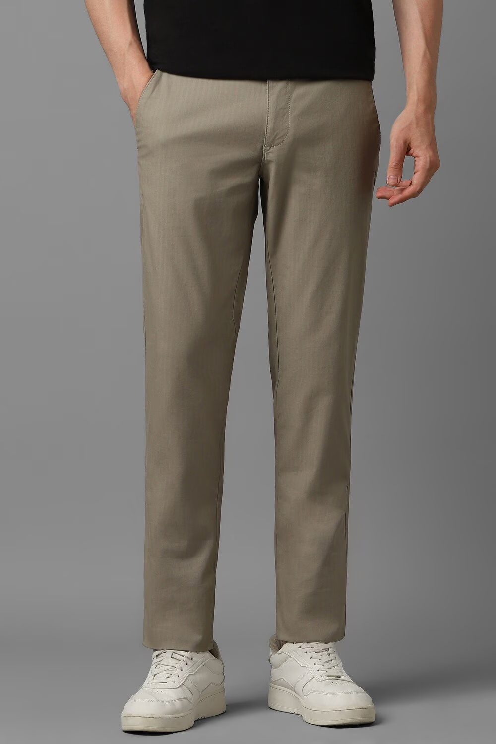Men Brown Slim Fit Textured Flat Front Casual Trousers-Brown