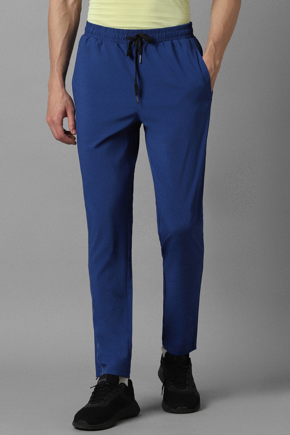Men Blue Solid Casual Track Pants-Blue