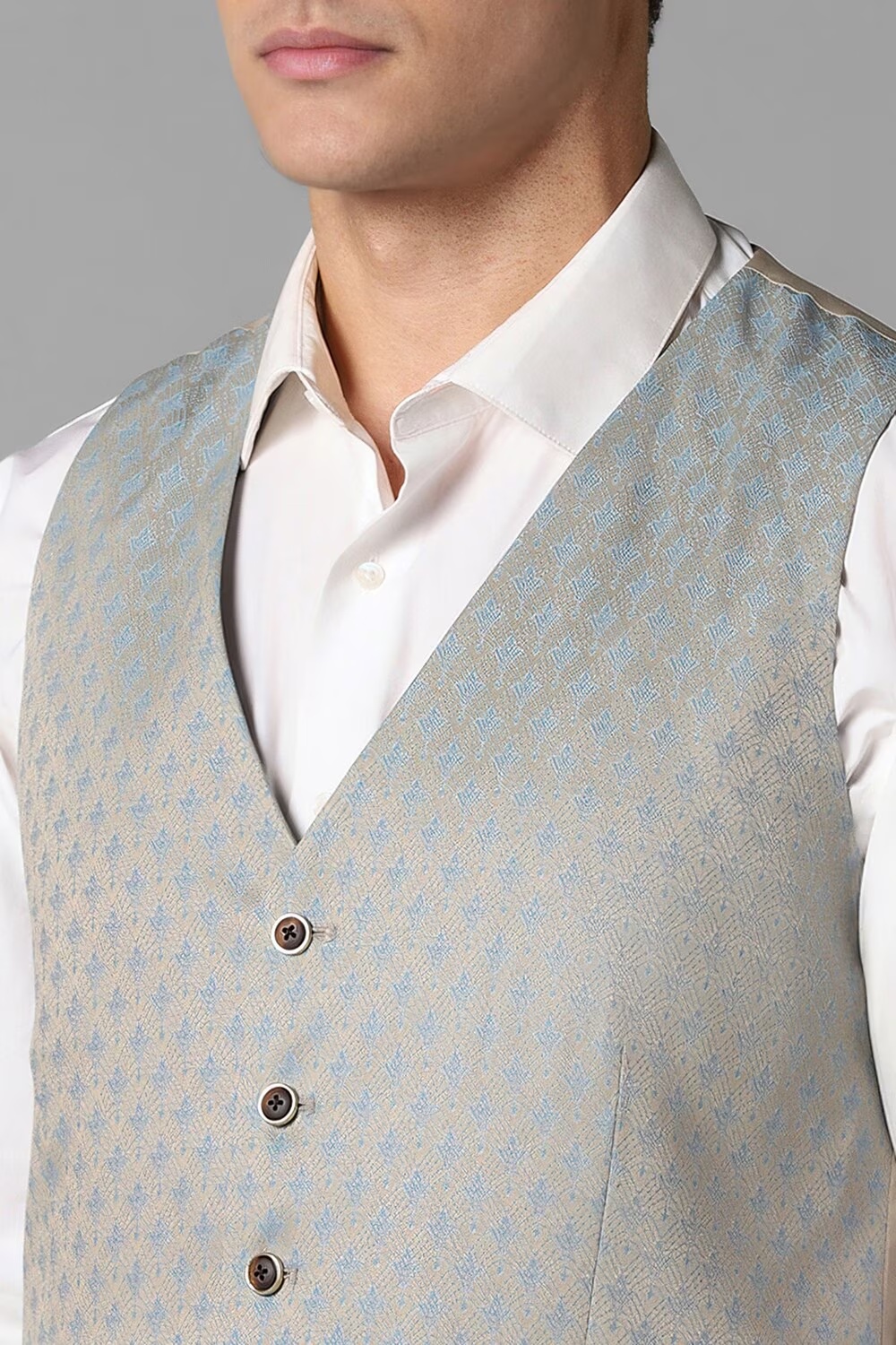 48086-men-green-slim-fit-textured-formal-three-piece-suit-green-1.jpg