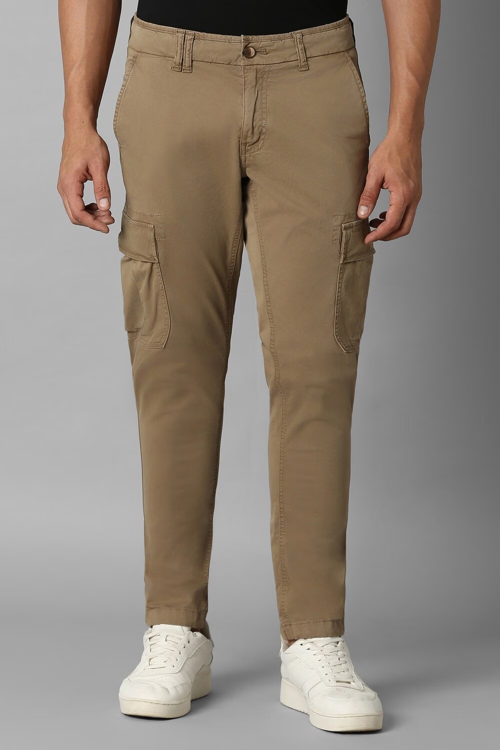 48143-men-brown-contemporary-fit-solid-flat-front-casual-trousers-brown-1.jpg