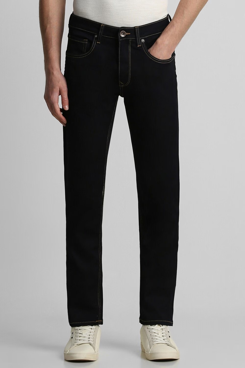 Men Black Dark Slim Fit Jeans-Black