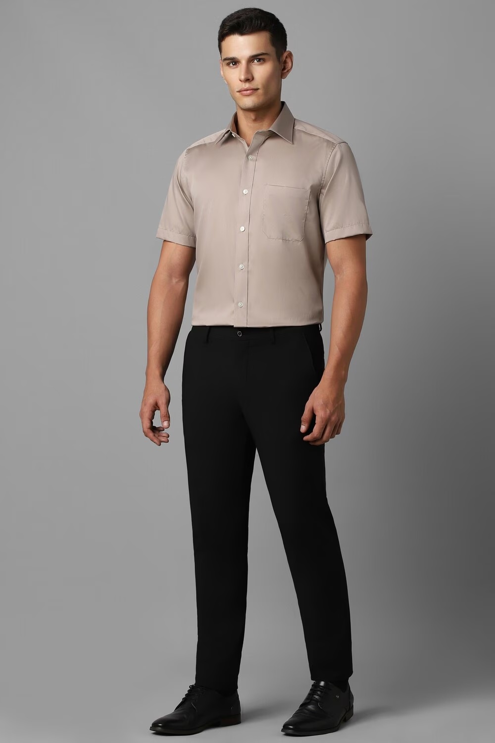 Men Beige Classic Fit Solid Half Sleeves Casual Shirt-Beige