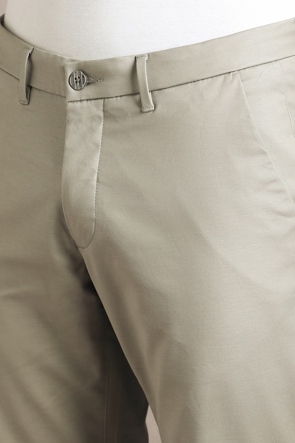 48567-men-olive-slim-fit-textured-flat-front-casual-trousers-olive-1.webp