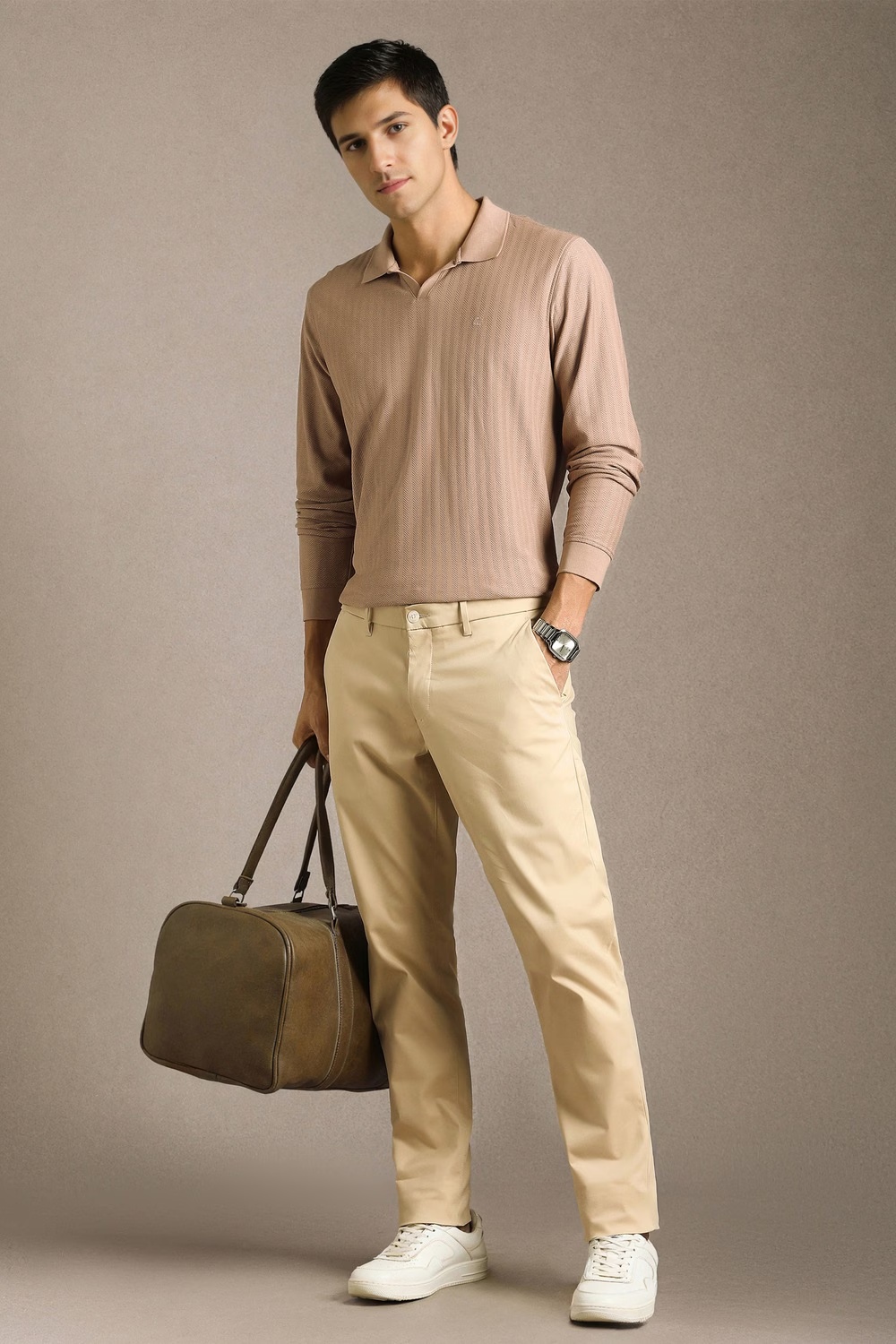 Men Beige Slim Fit Solid Flat Front Casual Trousers-Beige