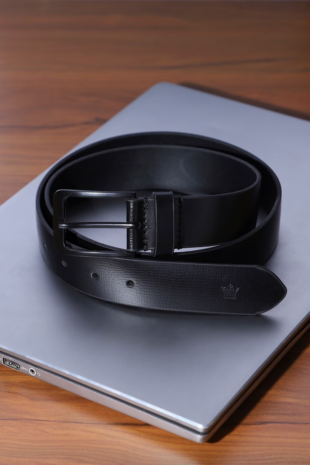 Louis Philippe Men Black Textured  Formal Italian Leather with Matt Black Metal Buckle Belt-Black