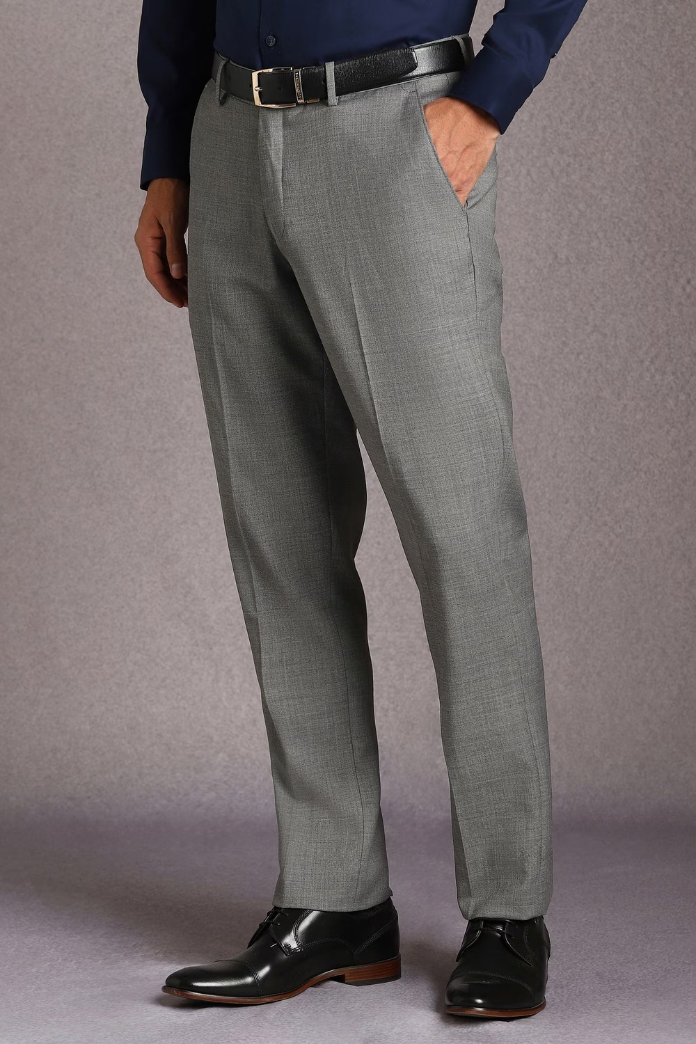 50010-men-grey-textured-flat-front-formal-trousers-grey-1.jpg