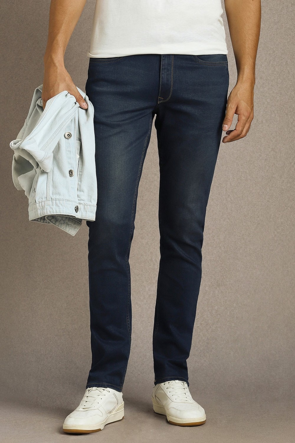 Men Navy Mid Slim Fit Jeans-Navy