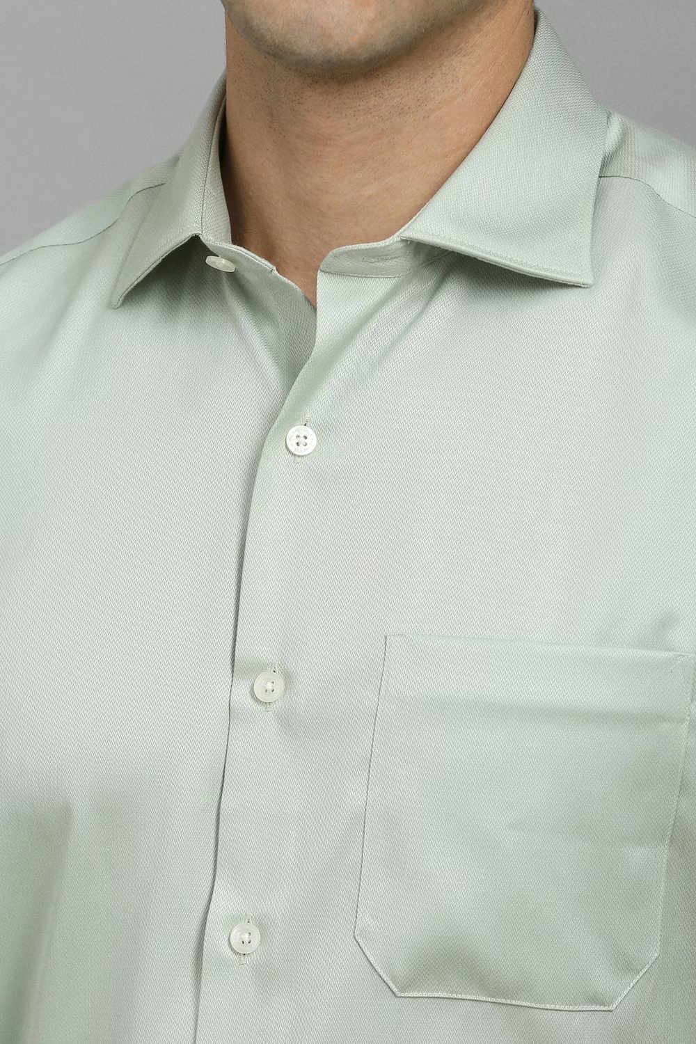 50580-men-green-classic-fit-textured-full-sleeves-formal-shirt-green-1.jpg