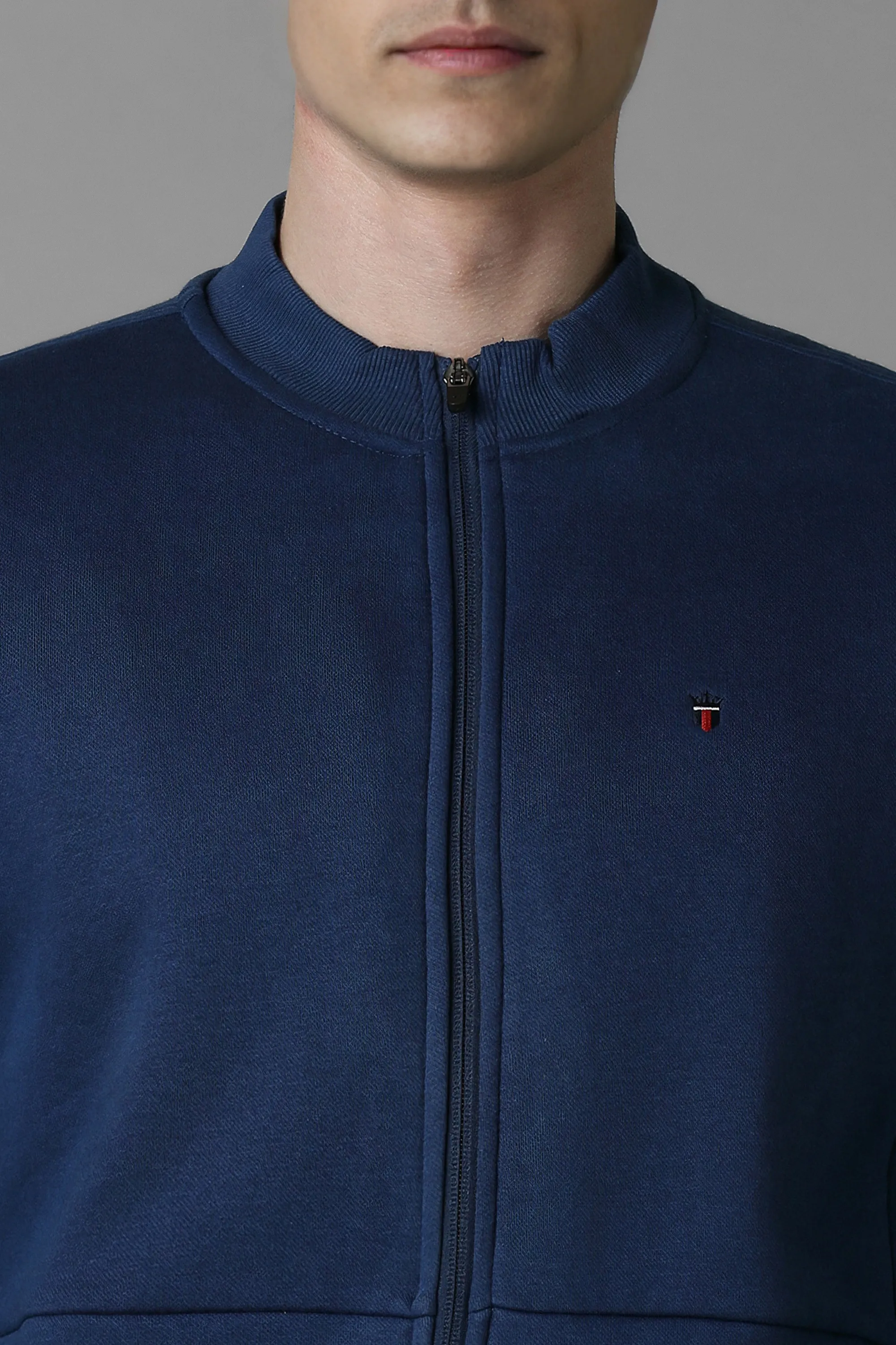 5064-men-casual-blue-solid-sweatshirt-blue-1.webp
