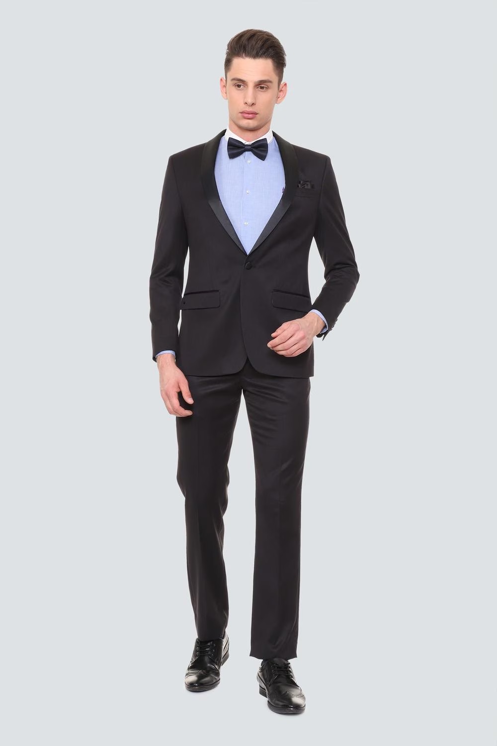 Men Black Regular Fit Solid Party Two Piece Suit-Black