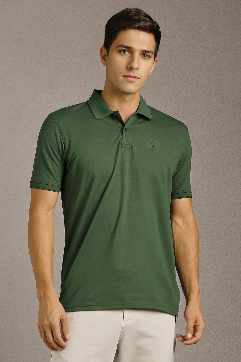 52125-men-green-solid-polo-neck-t-shirt-green-1.webp