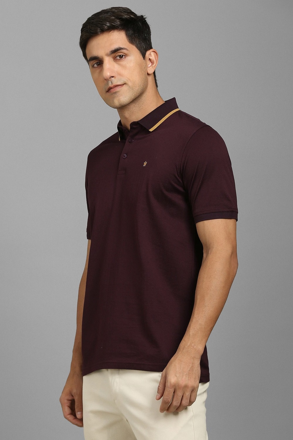 52229-men-maroon-textured-polo-neck-t-shirt-maroon-1.jpg