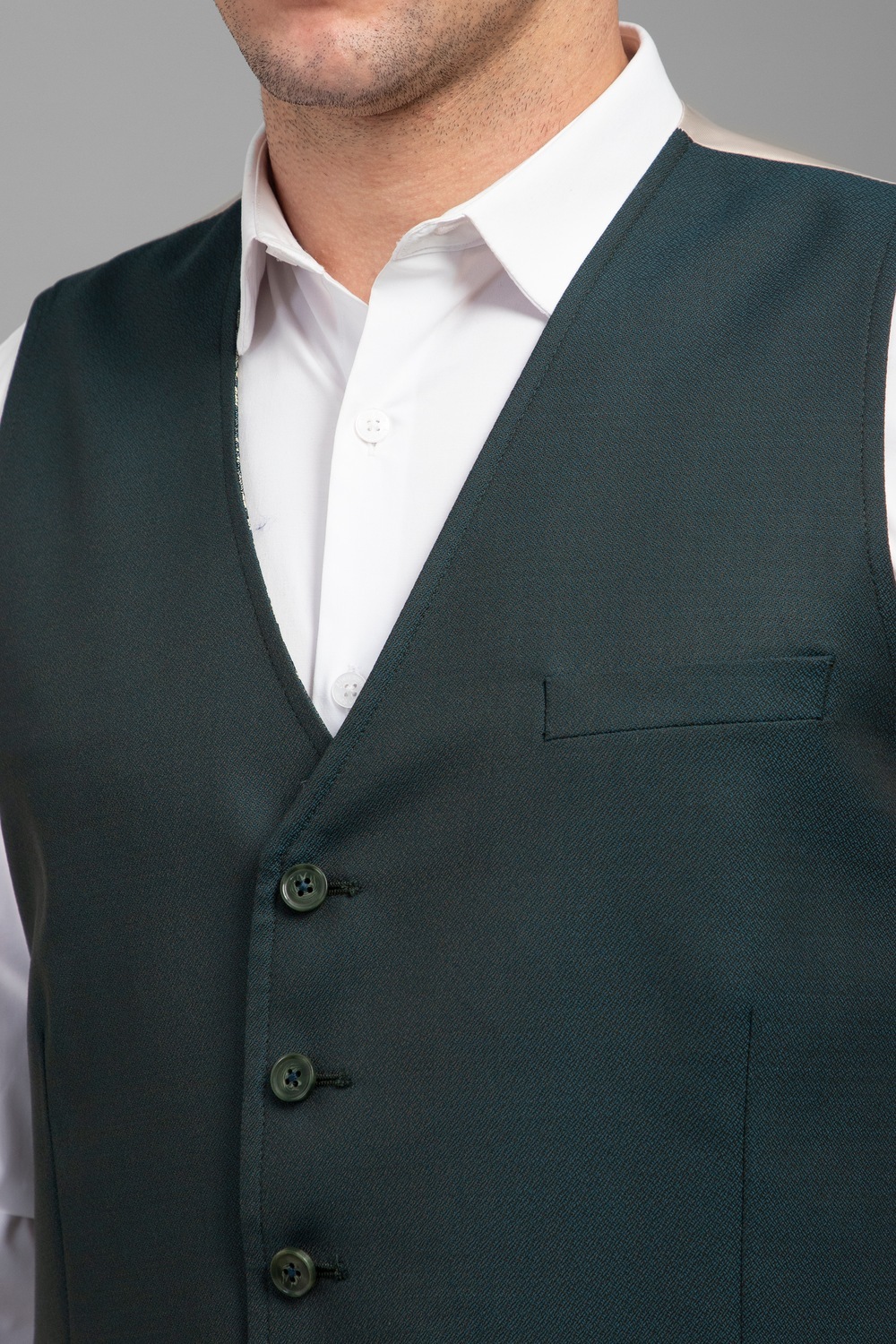 52305-men-green-regular-fit-textured-formal-three-piece-suit-green-1.jpg