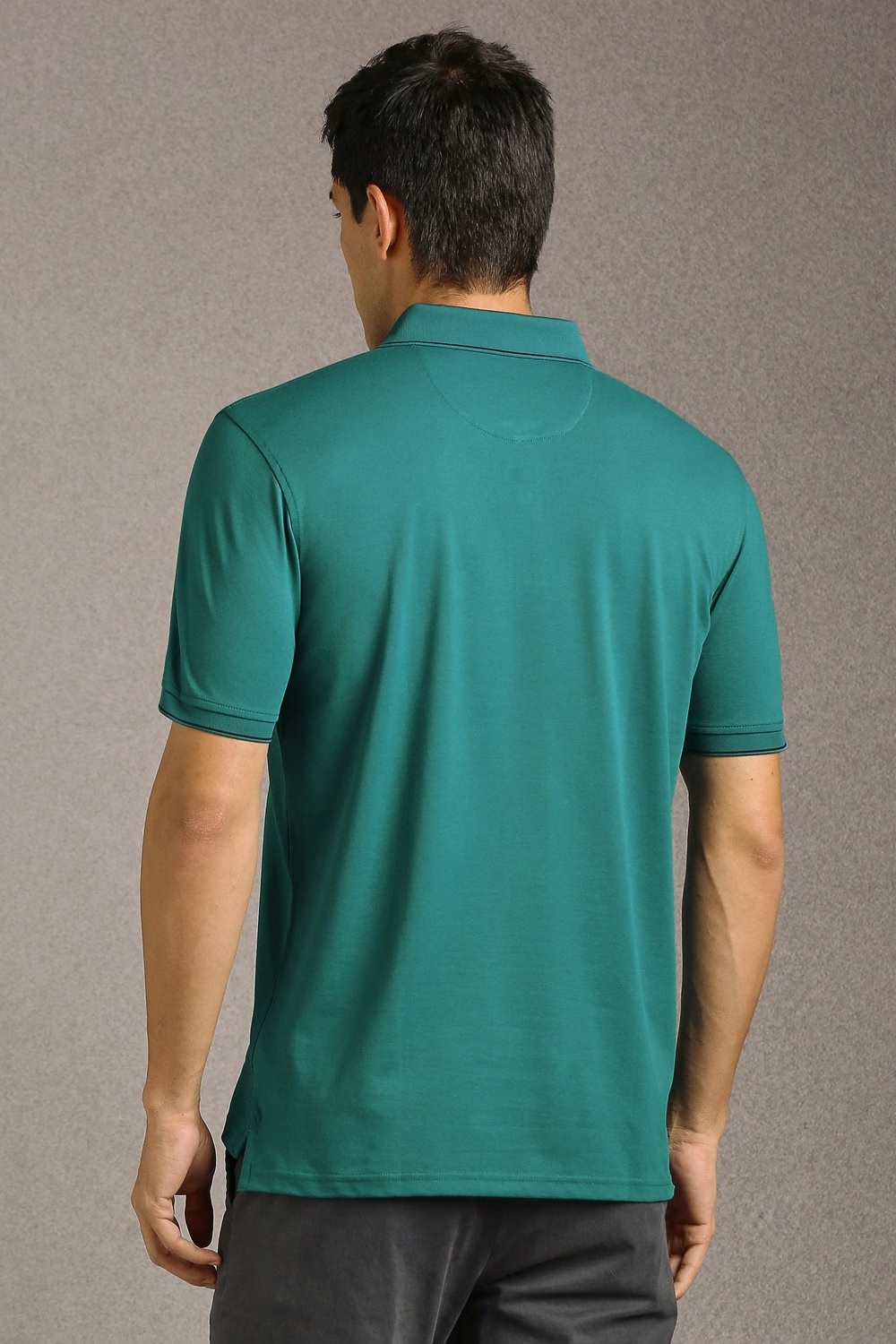 52787-men-green-solid-polo-neck-t-shirt-green-1.jpg