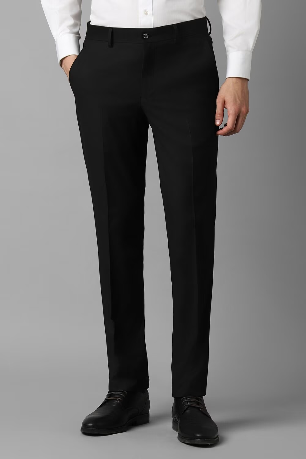 Men Black Slim Fit Textured Flat Front Formal Trousers-Black