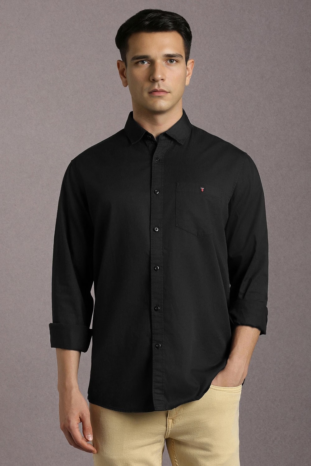 Men Black Slim Fit Solid Full Sleeves Casual Shirt-Black