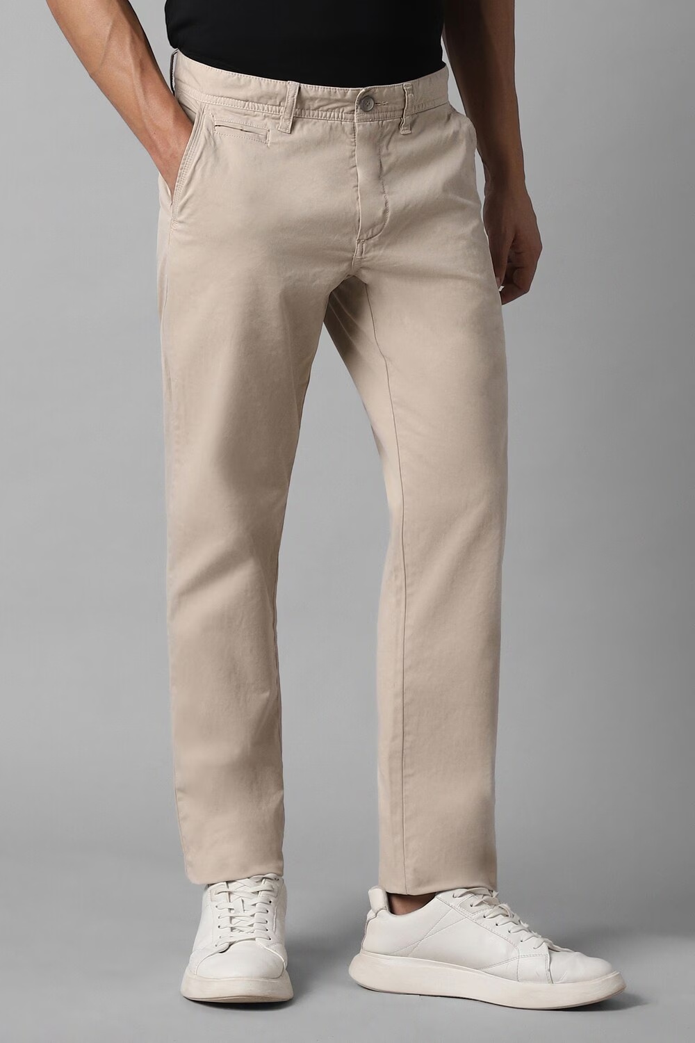 530-men-beige-slim-fit-solid-flat-front-casual-trousers-beige-1.jpg