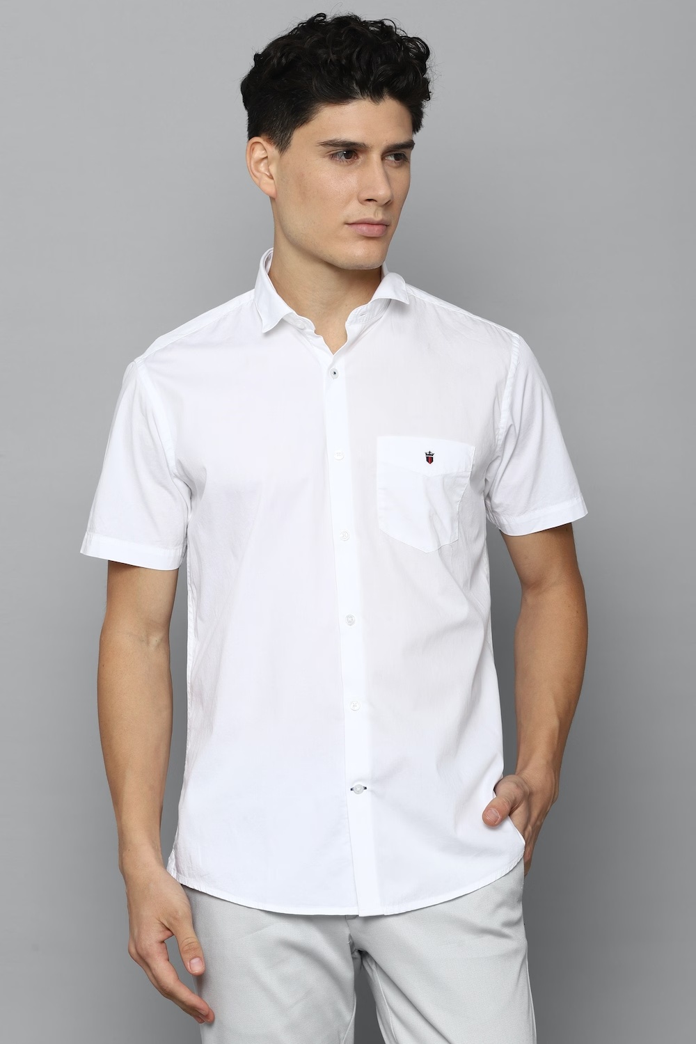 Men White Slim Fit Solid Half Sleeves Casual Shirt-White