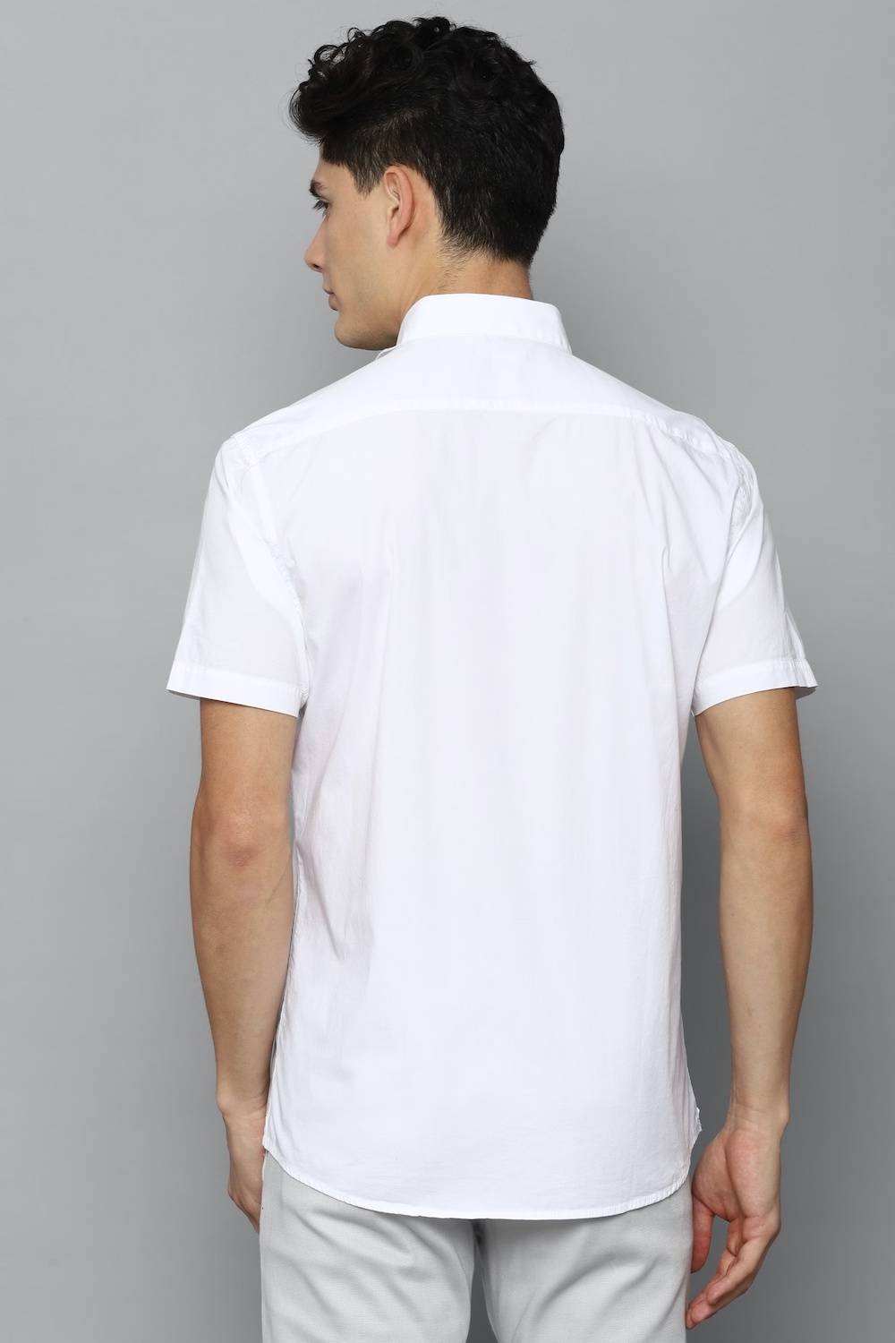53050-men-white-slim-fit-solid-half-sleeves-casual-shirt-white-1.jpg