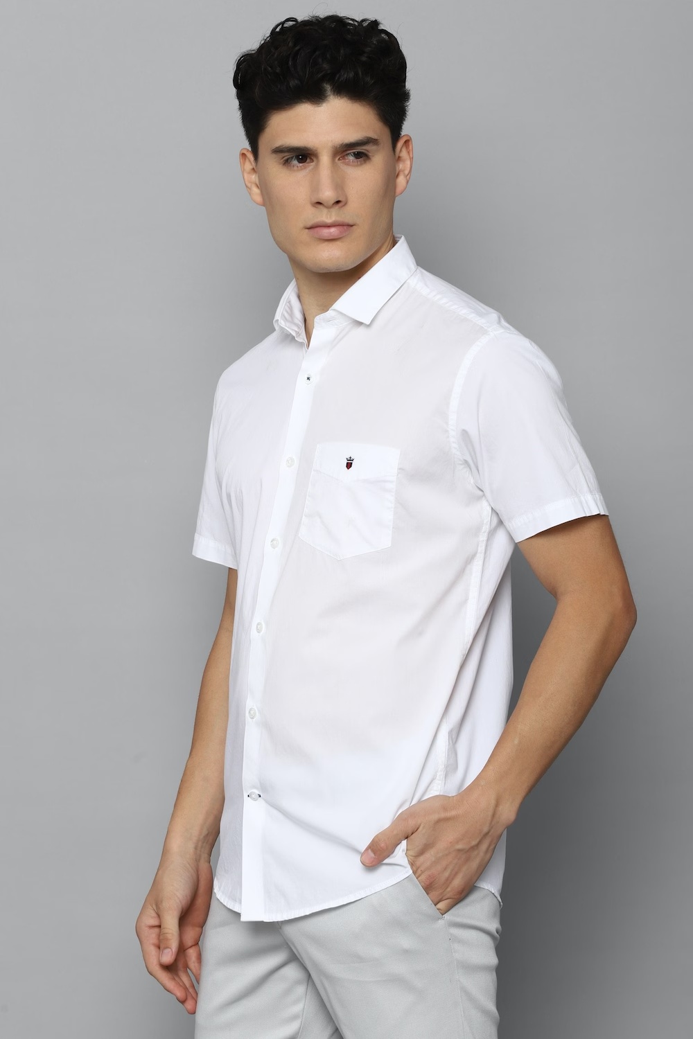 53050-men-white-slim-fit-solid-half-sleeves-casual-shirt-white-1.jpg