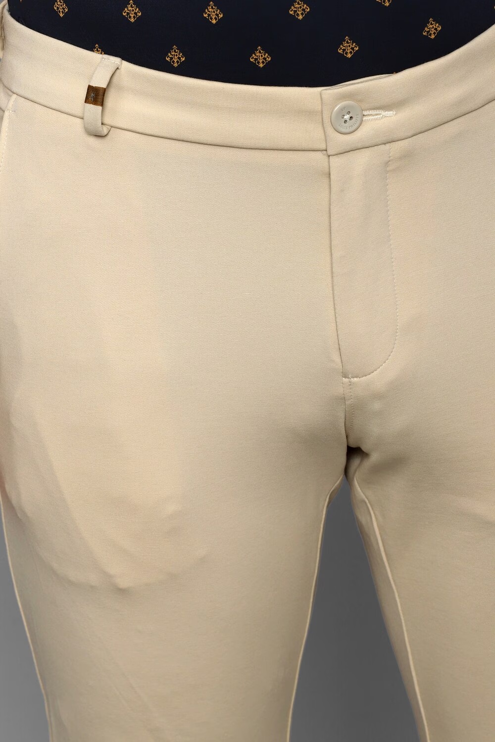 53091-men-beige-slim-fit-solid-flat-front-casual-trousers-beige-1.jpg