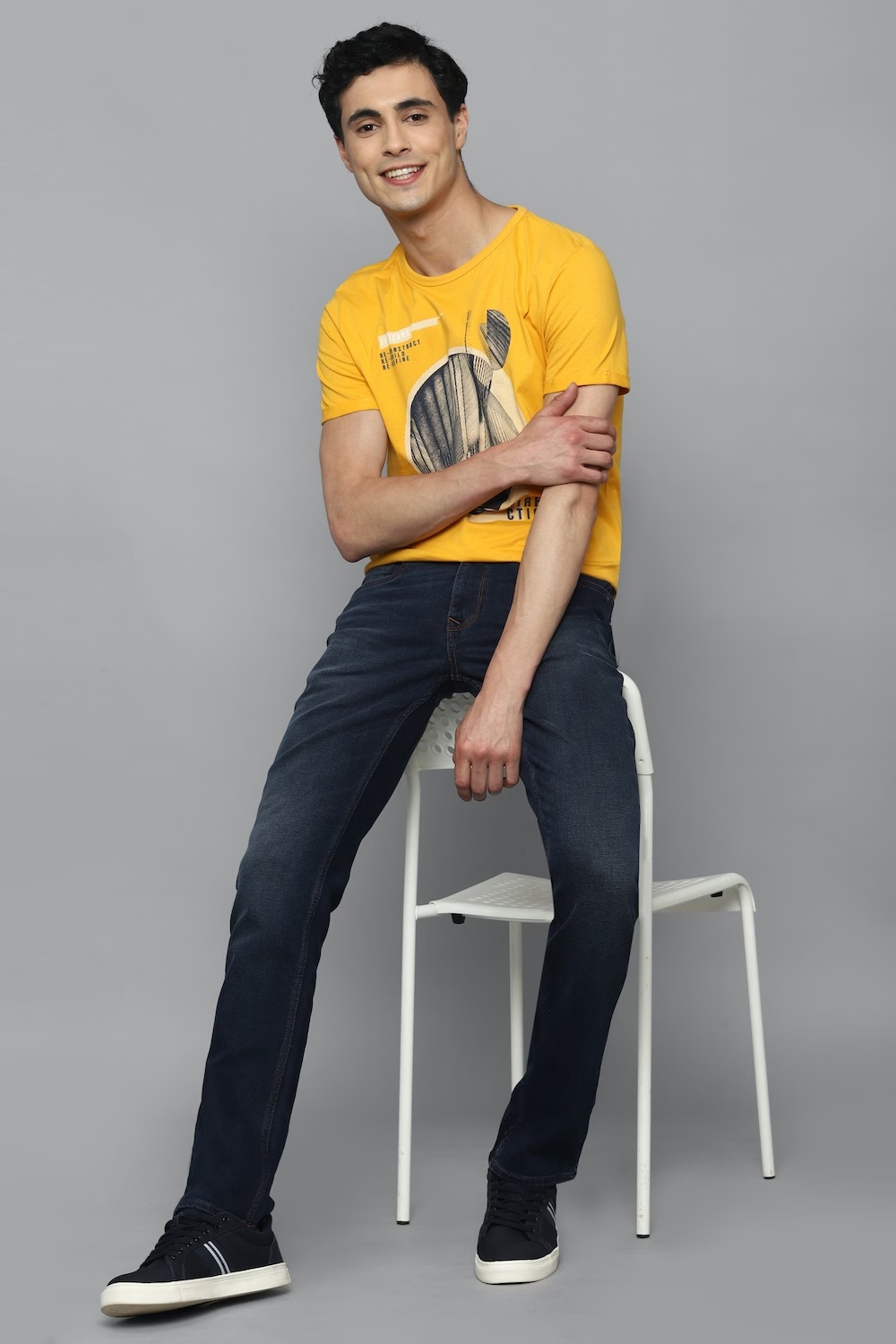 53638-men-navy-dark-slim-fit-jeans-navy-1.jpg
